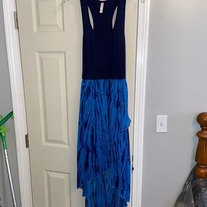 Flowy medium blue dress with high-low material